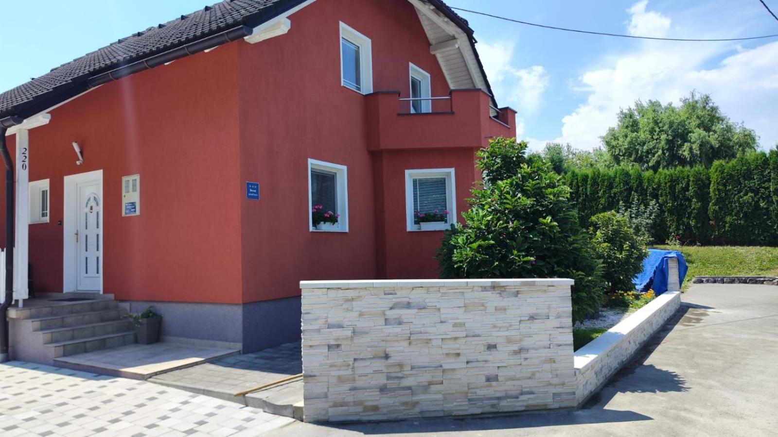 Apartment Igor - Holiday Home Ostarije Eksteriør bilde